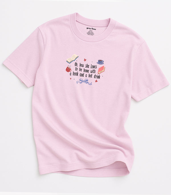 Oh, How She Loves To Be Home With A Book And A Hot Drink Oversized Tee